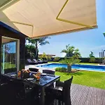 Ravenala - By Lovelystay Villa *