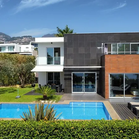 וילה Ravenala - By Lovelystay