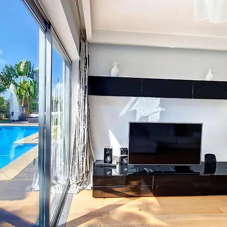 Ravenala - By Lovelystay * Funchal (Madeira)