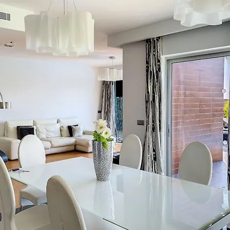 Willa Ravenala - By Lovelystay *