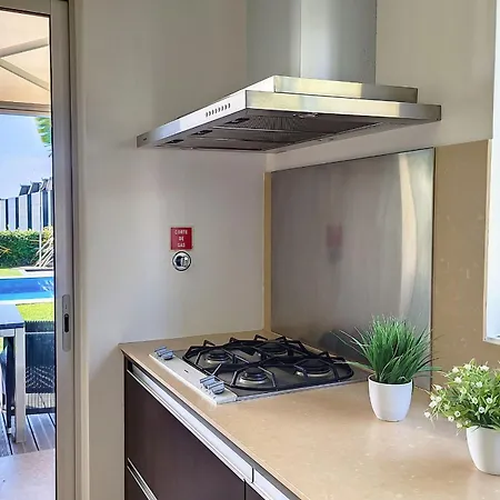 Ravenala - By Lovelystay *